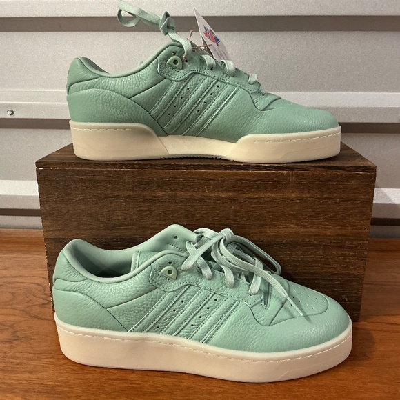 Adidas Originals Men Rivalry Lux Low Mint Leather Shoe IF7185 Size 9.5 main image 5